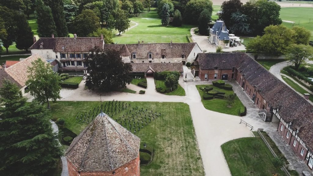 Domaine-De-Rebetz-france-overhead-shot-of-the-entire-venue-with-castles-trees